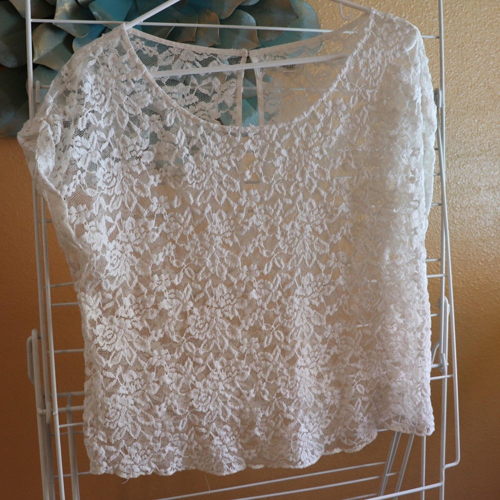 White mesh crotchet summer shirt